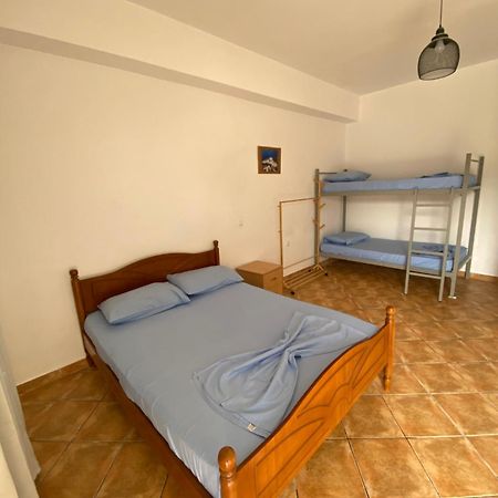הימארה Eleni'S Holiday Rooms מראה חיצוני תמונה