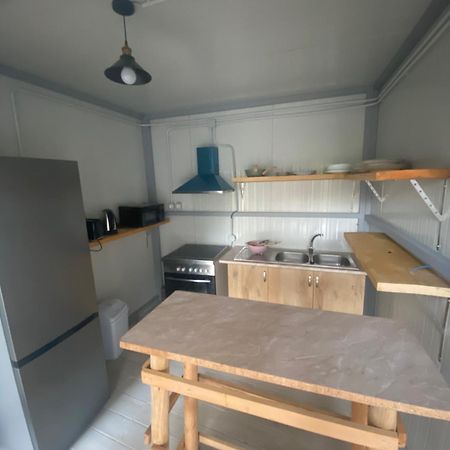 הימארה Eleni'S Holiday Rooms מראה חיצוני תמונה