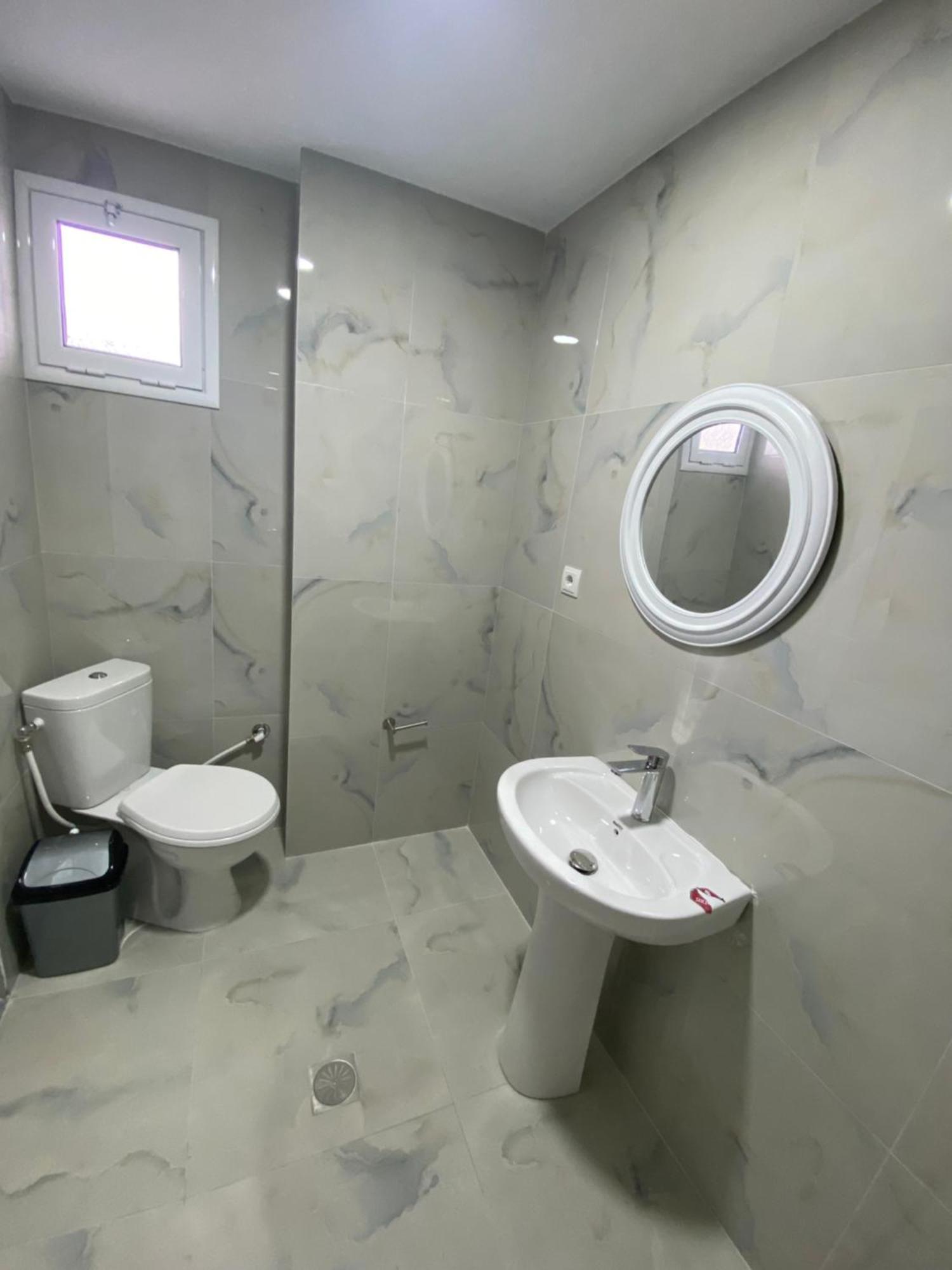 הימארה Eleni'S Holiday Rooms מראה חיצוני תמונה