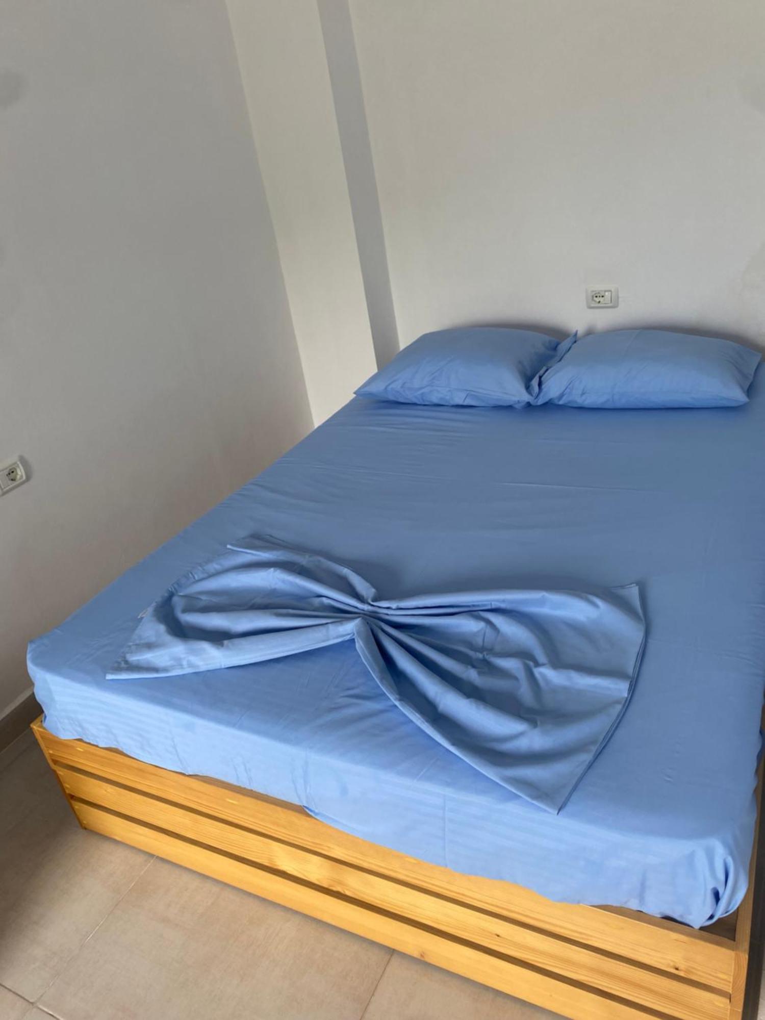 הימארה Eleni'S Holiday Rooms מראה חיצוני תמונה