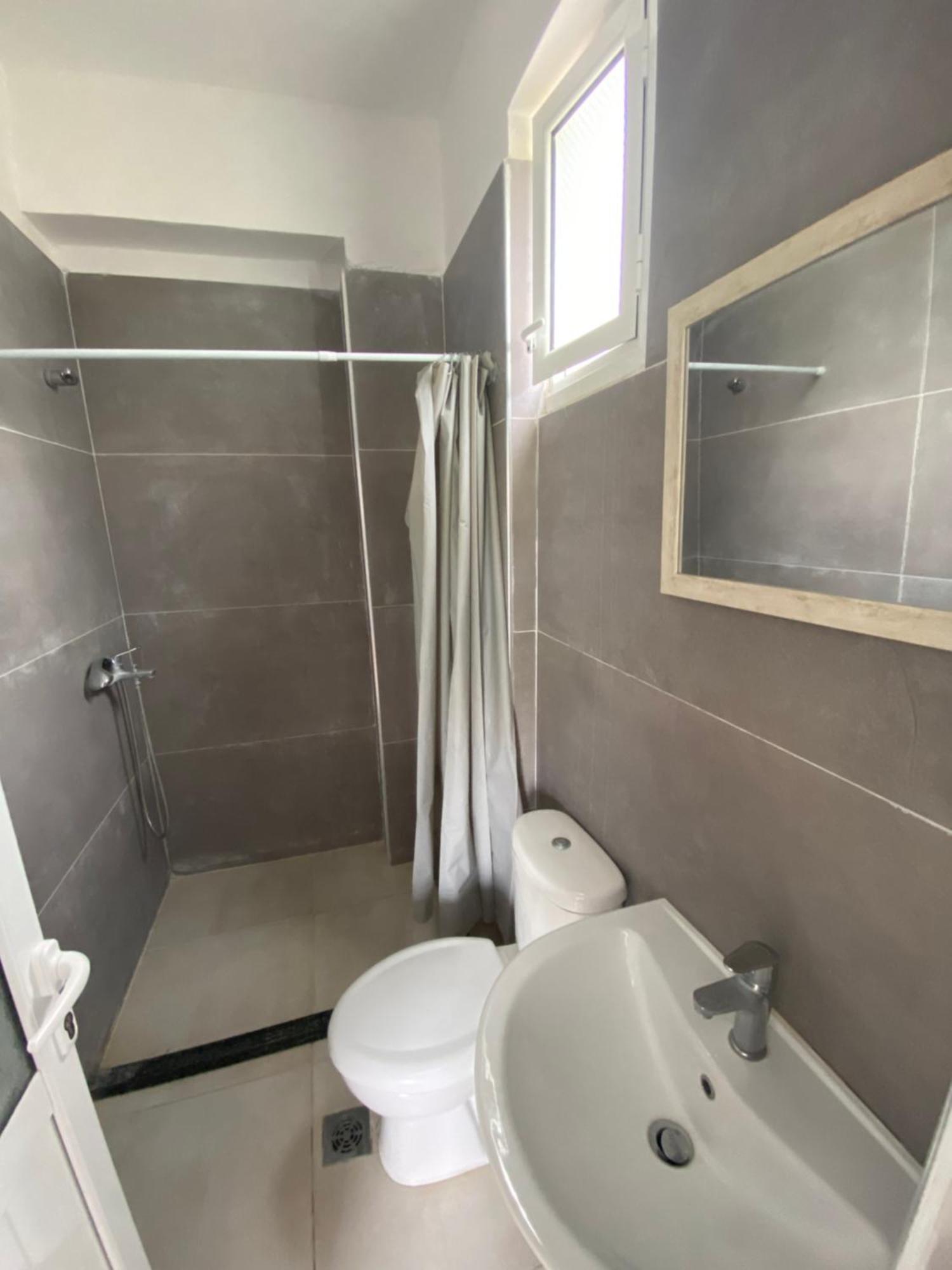 הימארה Eleni'S Holiday Rooms מראה חיצוני תמונה